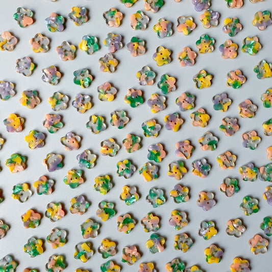 Midsommar Button Set (0.59" Shirting Size)