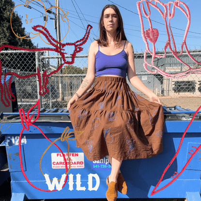 Wild West in Bordeaux - Custom Embroidery on Linen Cotton