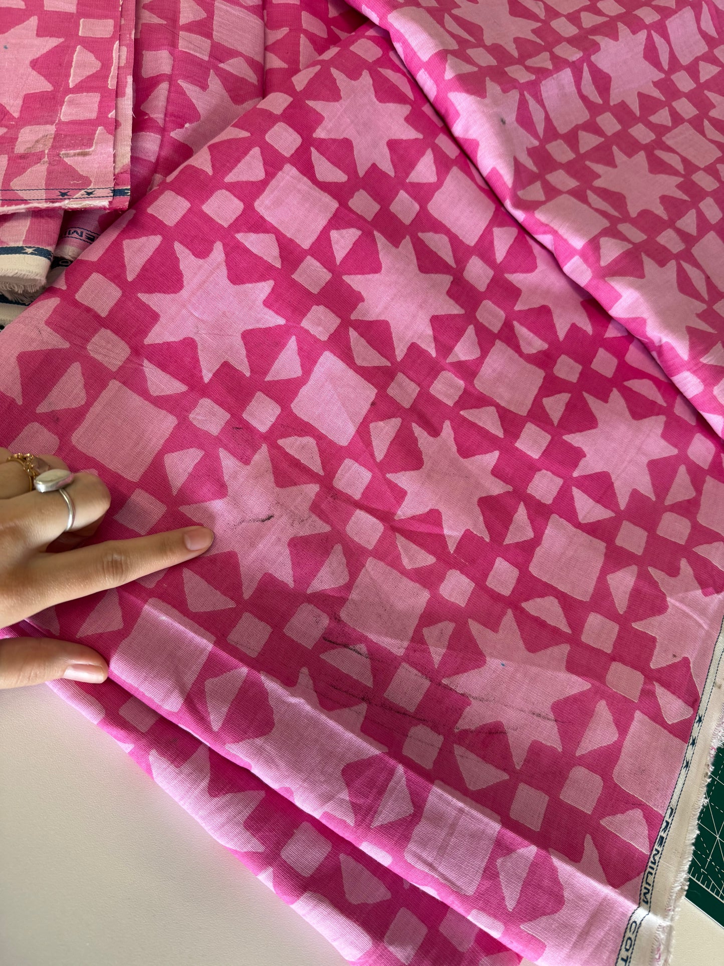 B-grade - North Star in Hot Pink - Indian Mud Resist Print on Linen Cotton