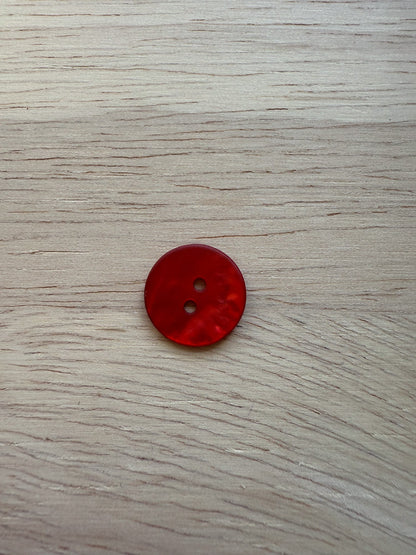 Warm Red Shell Buttons - 0.6" (sold by the button)