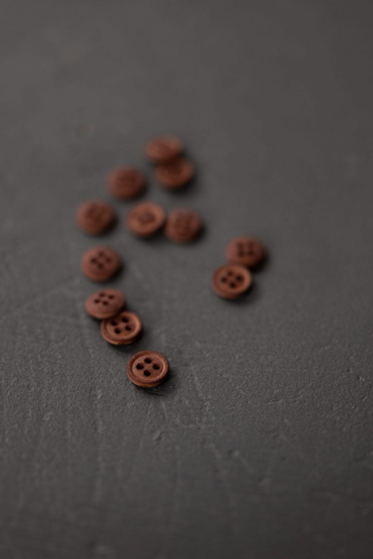 Cinnamon Dust 0.4" Cotton Buttons - Sold by the button