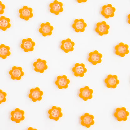 Yellow Daisy Shirting Size 0.6" Buttons